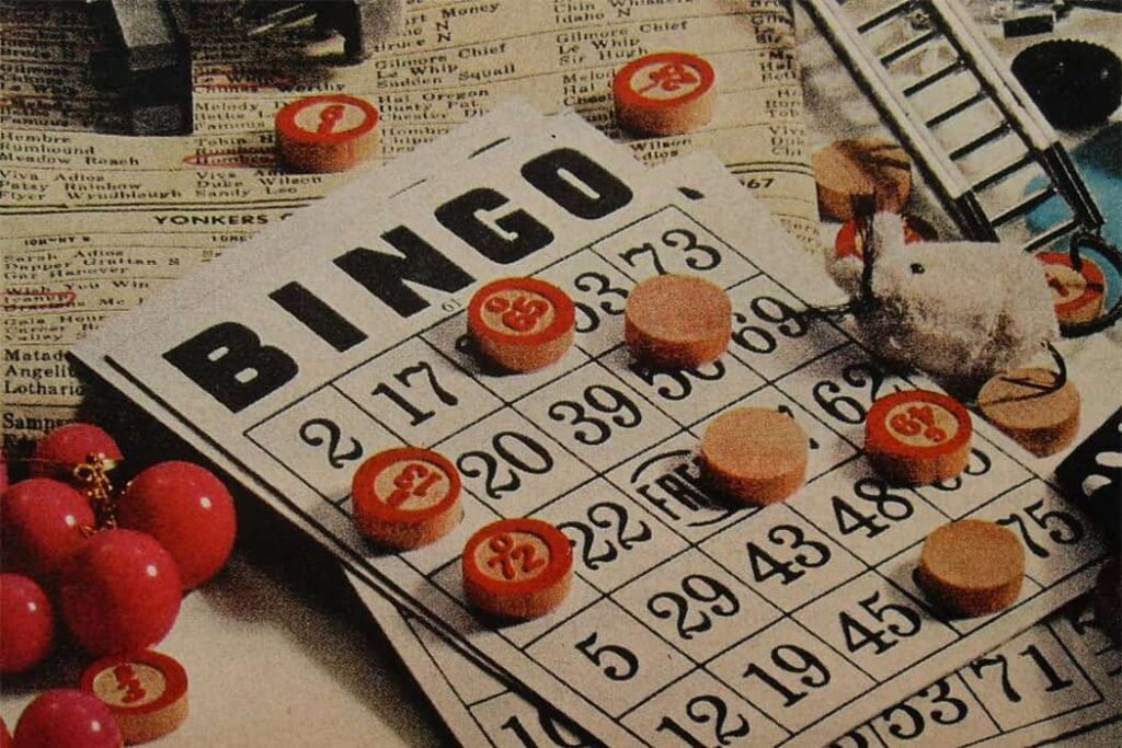 The Art of Playing Multiple Bingo Cards Simultaneously
