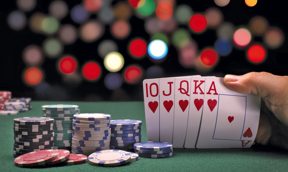 How To Play Baccarat Like A Professional Player Online?